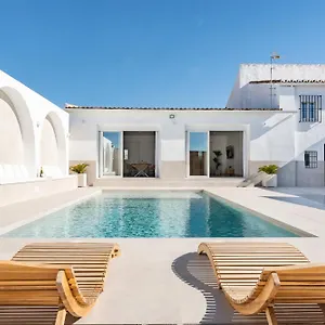 Villa Malagasuite Nomada El Torcal, Antequera